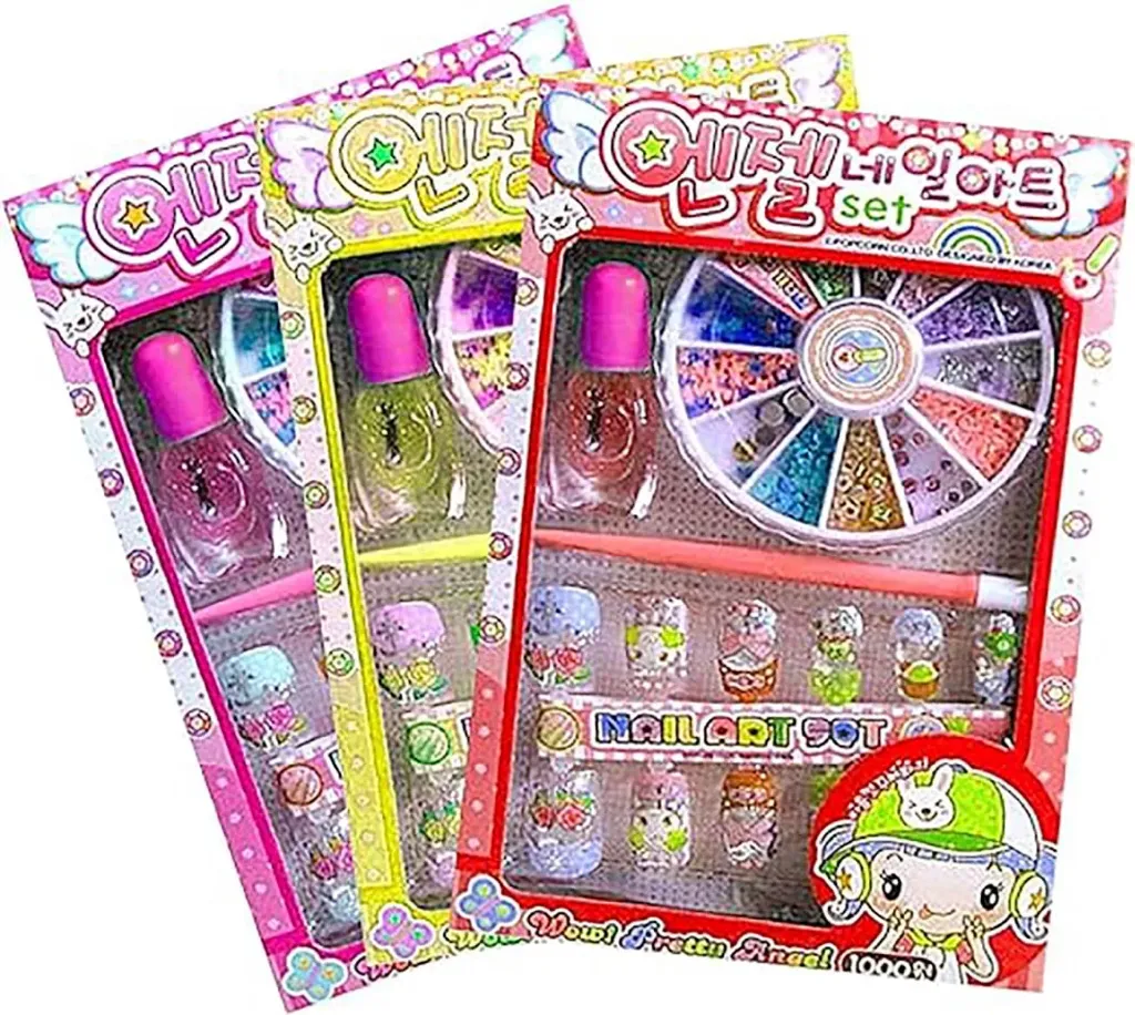 [KBS-1412] Nail Art Kit with 12 Artificial Nails 