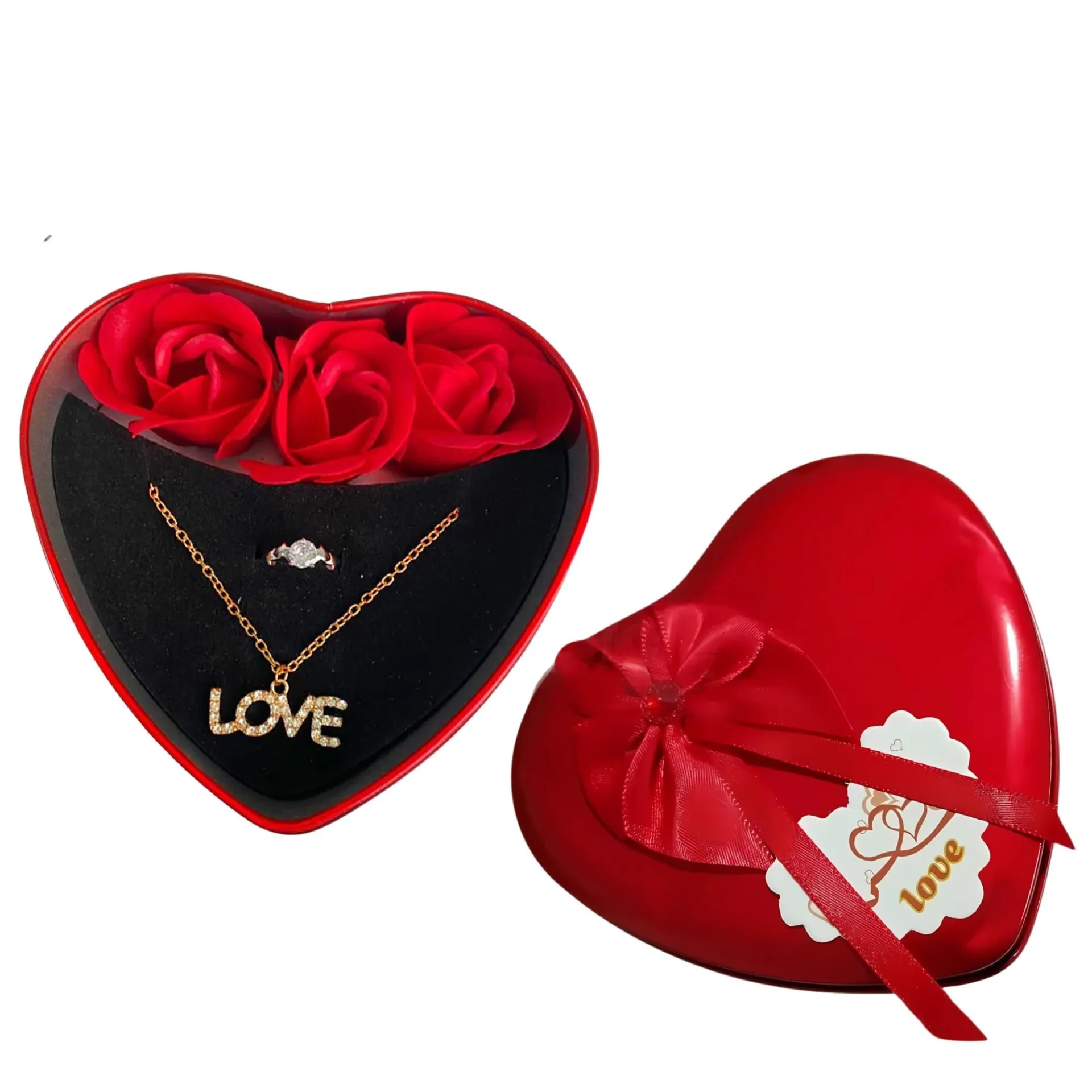 [KBS-1524] Valentine Gift Box (3 Artificial Rose, Ring & Pendant)