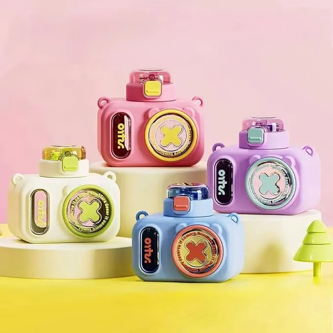[KBS-1690] Camera Shaped Cartoon Water Bottle with Straw | Flip Lid Plastic Bottle for School Kids (Ages 2–15) | Birthday Gift for Boys & Girls (Multicolor)