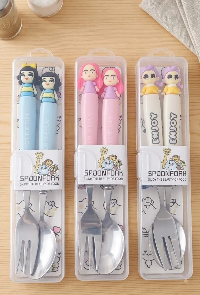 [KBS-2448] Spoon Fork Cutlery Set (8031) - K POP Demon Hunters 1 Set Random Design -2448